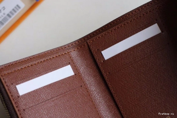 First bag ru VUITTON LOUIS WALLET VICTORINE 0804